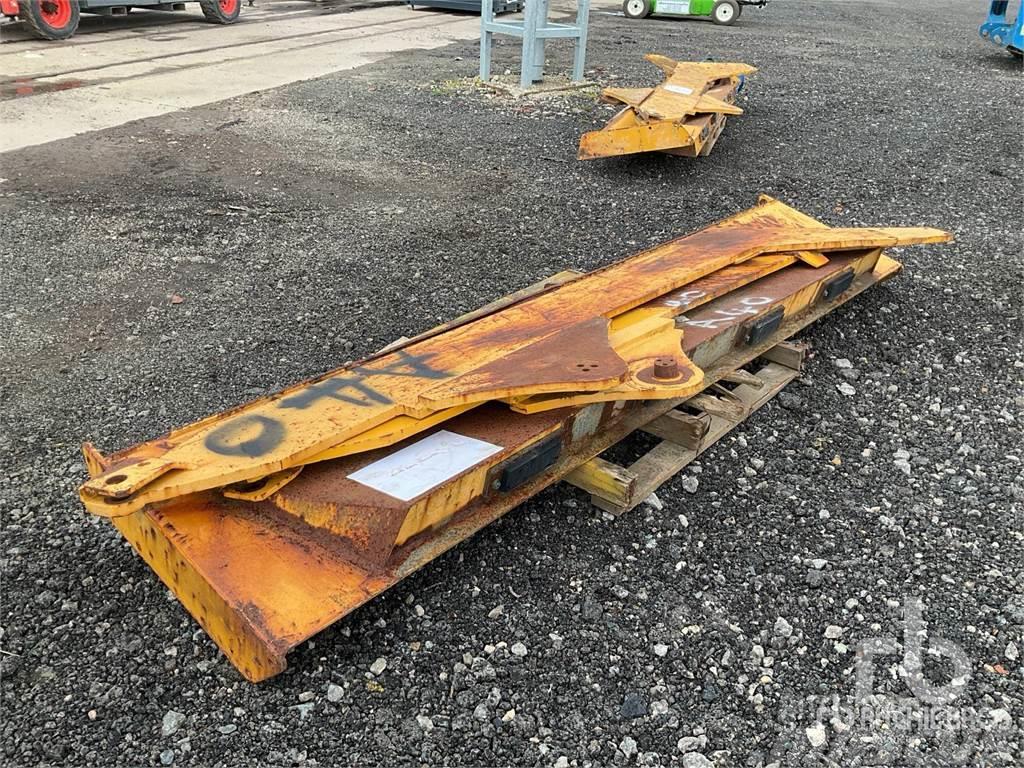 Volvo A40 Tailgate Other