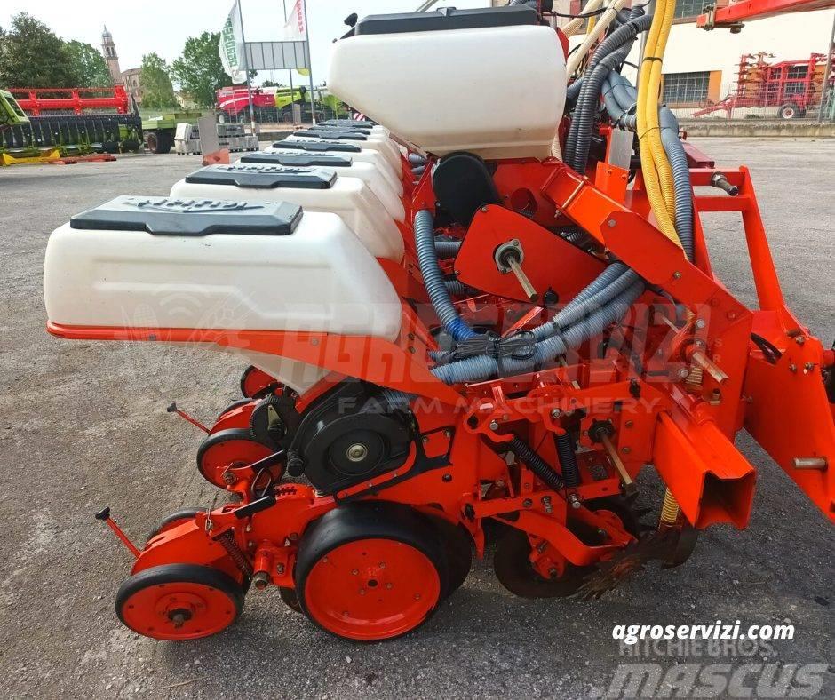 Kuhn maxima  8 F Precision sowing machines
