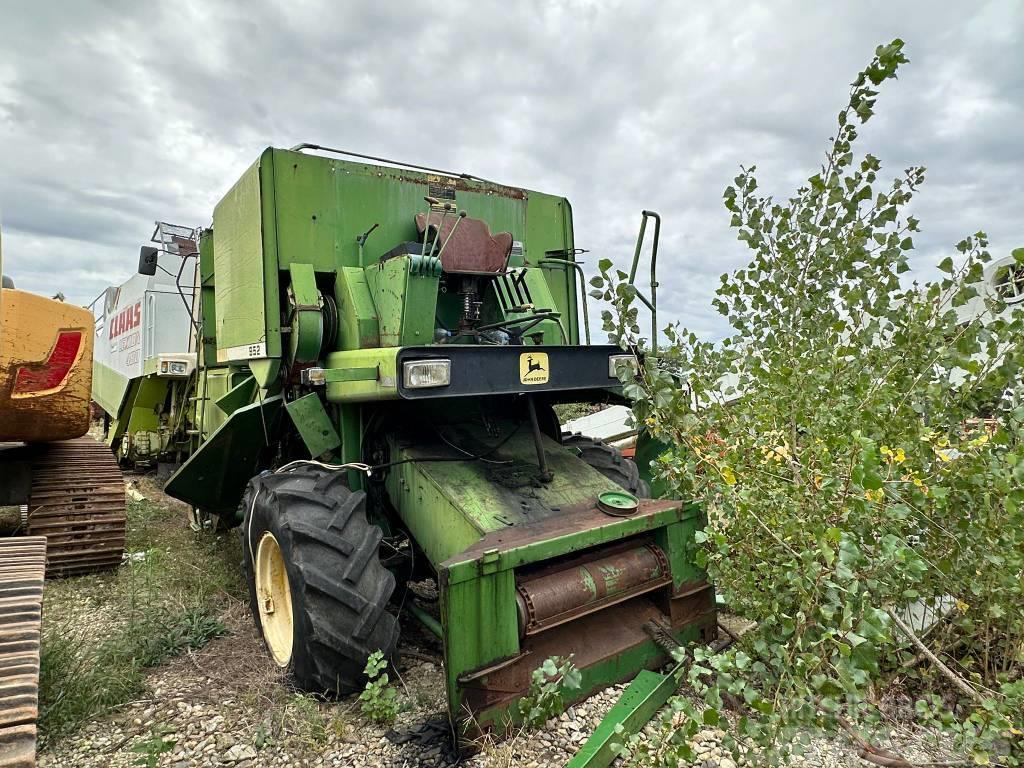 John Deere 952 FOR PARTS Combine harvesters