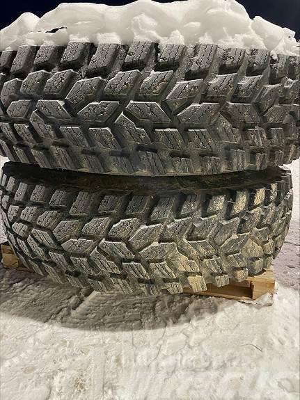 John Deere Hjul par: Nokian HKPL TRI 480/80R38 Gul Tyres, wheels and rims
