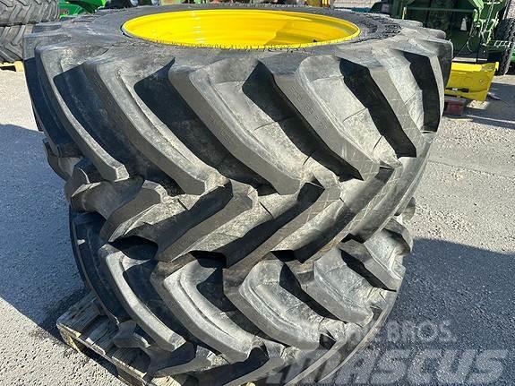 John Deere Hjul par: Trelleborg TM1060 520/60R28 JD gul 520 Tyres, wheels and rims