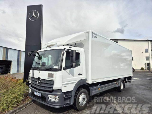 Mercedes-Benz Atego 1221 L 4x2 Koffer+LBW 1500kg Klima Spoiler Box body trucks