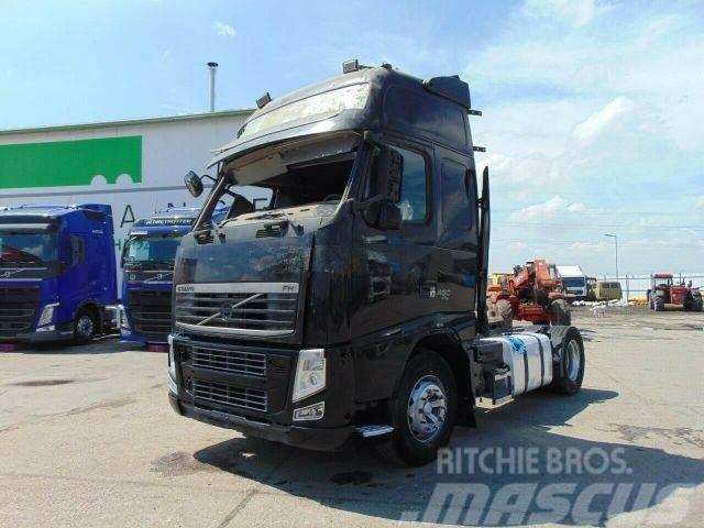 Volvo FH 13.460, automatic,damaged cabine, EEV, 931 Tractor Units
