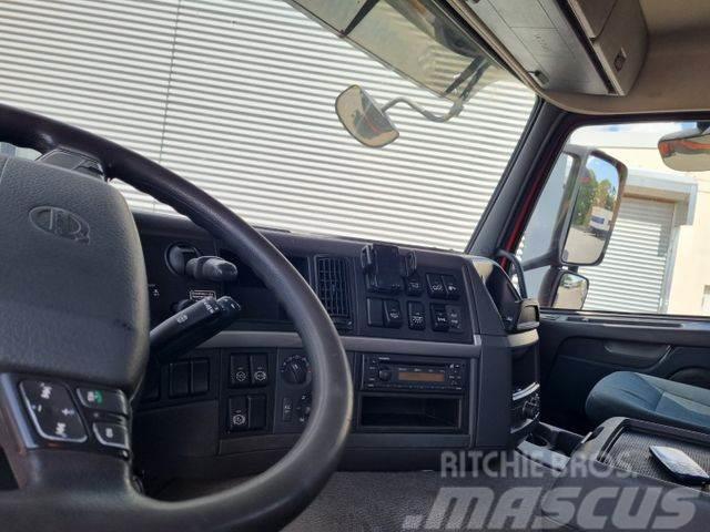Volvo FM 330 6x2 Pritsche Kran Flatbed / Dropside trucks