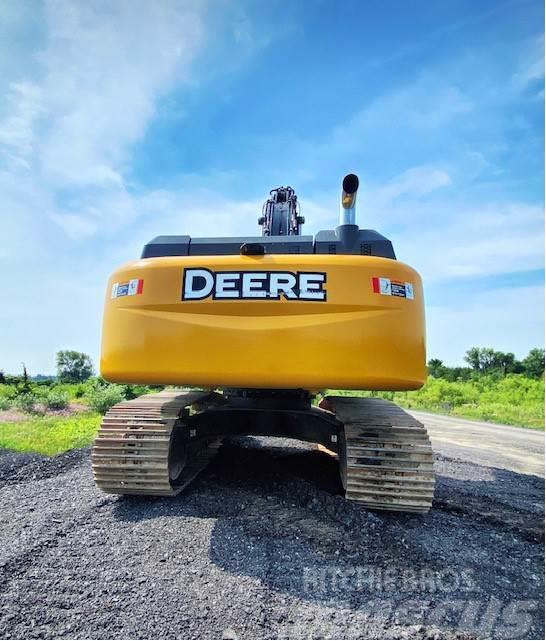 John Deere Deere & Co. 350GLC Crawler excavators