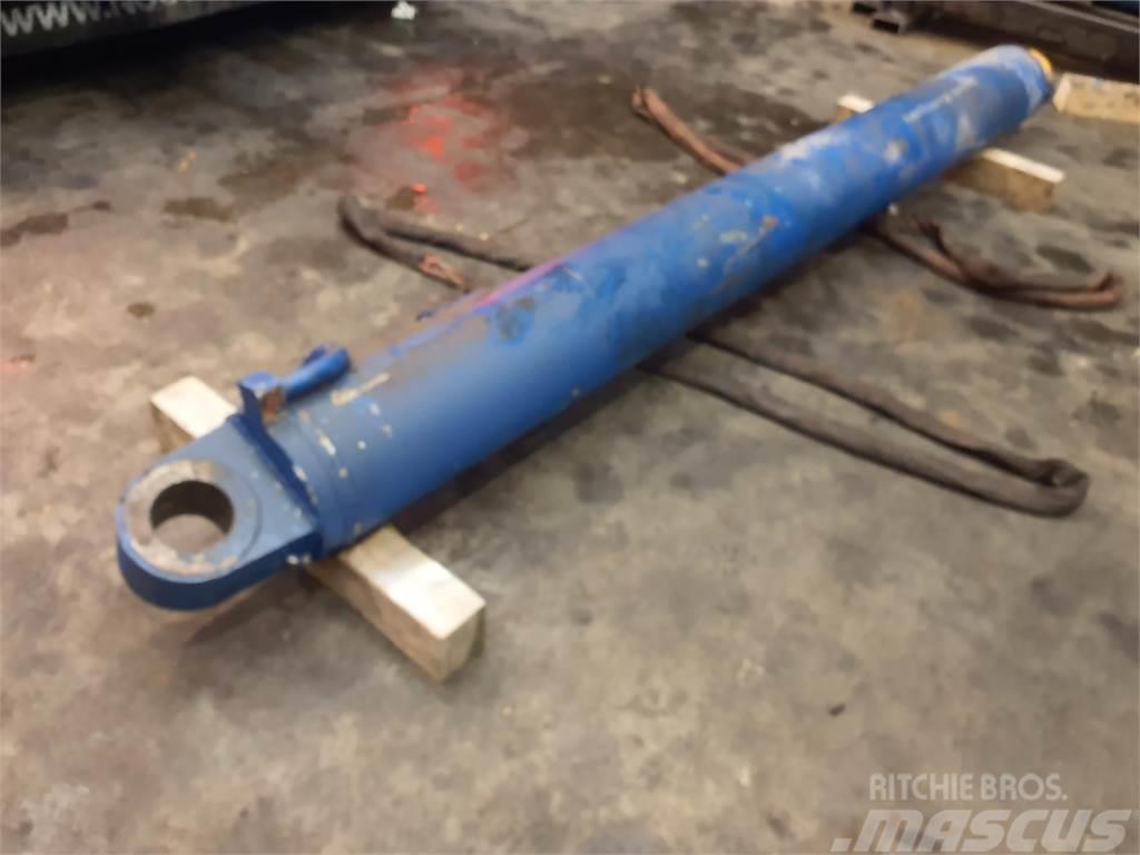 Grove GMK 3050 boom cylinder Crane parts and equipment