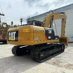 CAT 320 D