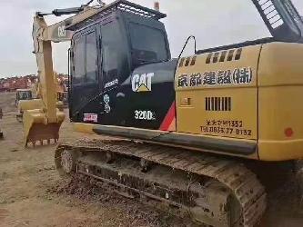 CAT 320 D