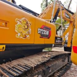 Sany SY 235 H