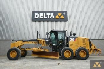 CAT 140M2