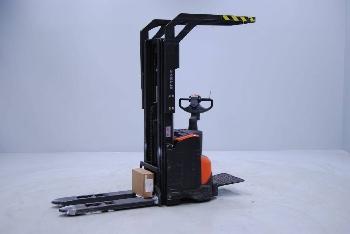 Toyota SWE120