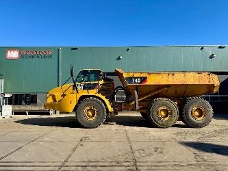 CAT 740