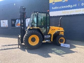 JCB 930-4