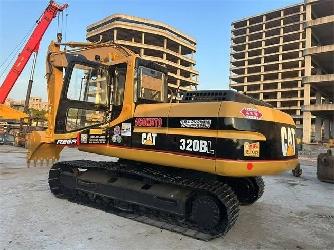 CAT 320 B