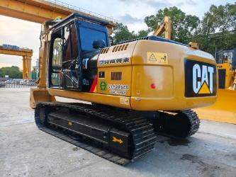 CAT 320D2