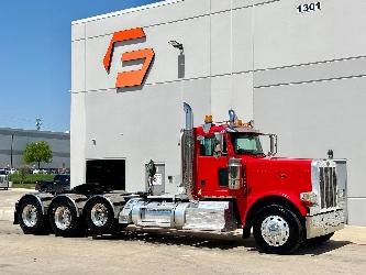 Peterbilt 389