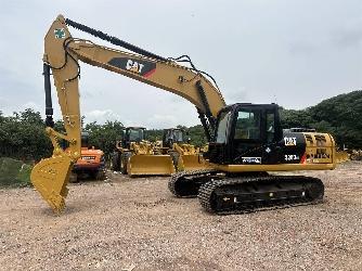 CAT 320D