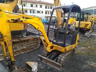 JCB 8016