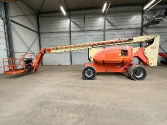 JLG 800 AJ