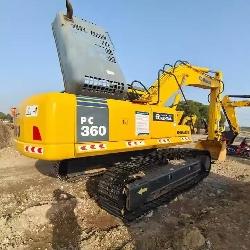 Komatsu PC360