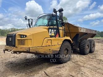 CAT 725C2