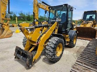 CAT 908M
