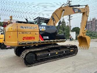 CAT 320 D