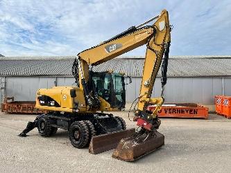CAT M 318 D