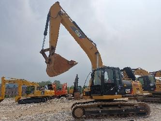 CAT 323D2L