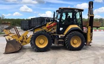CAT 444 E 4x4