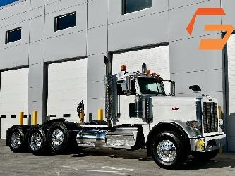 Peterbilt 389