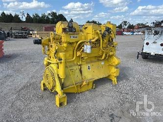 CAT D353