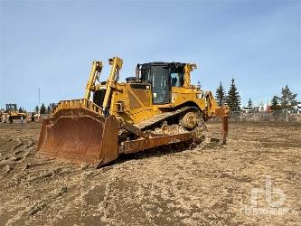 CAT D8T