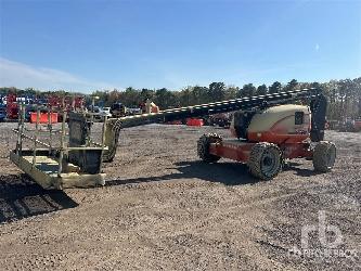 JLG 600A