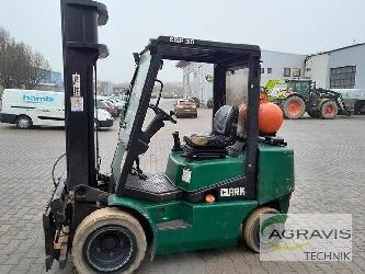 Clark CGP30