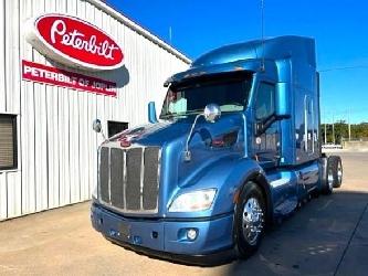 Peterbilt 579
