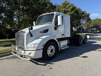 Peterbilt 579