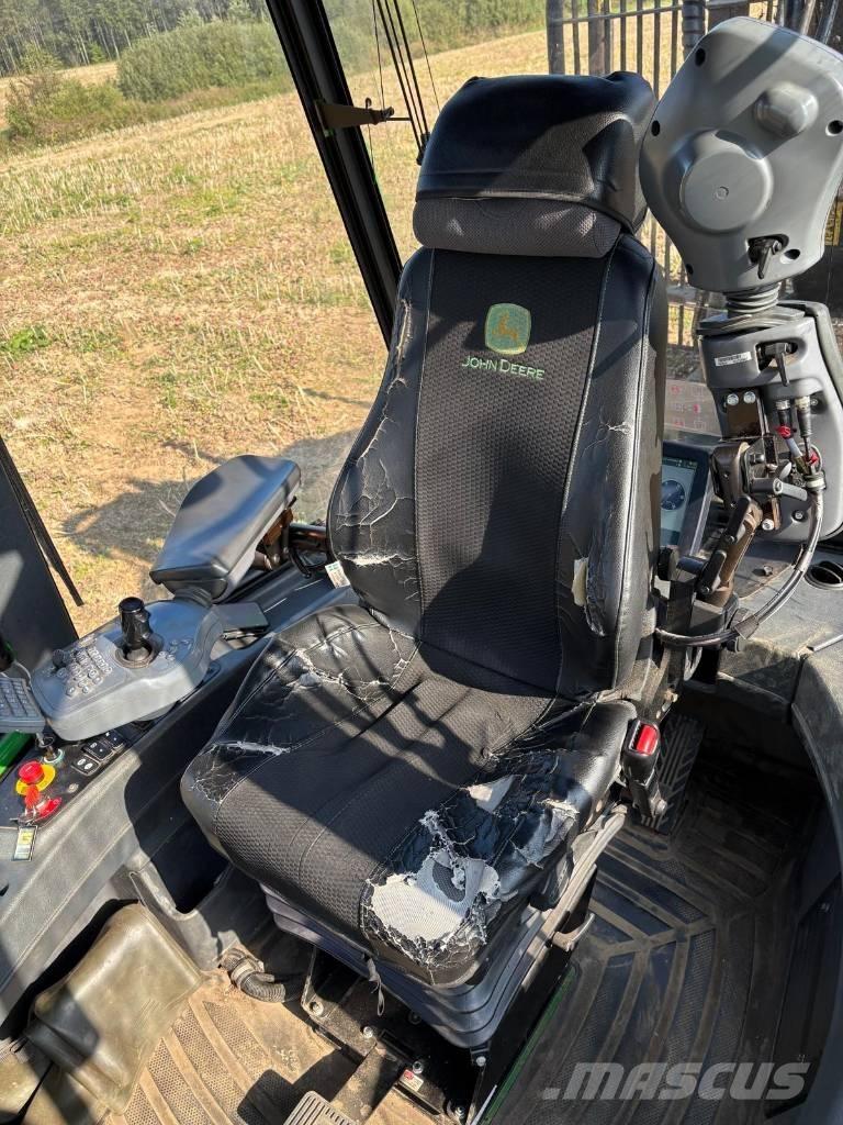 John Deere 1110G Forvarderi