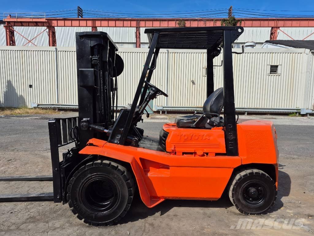 Toyota 4 FD 25 Viljuškari - ostalo