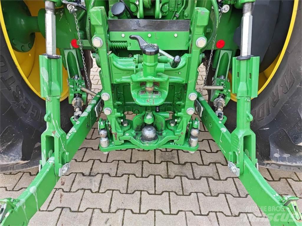 John Deere 6R 250 Traktori