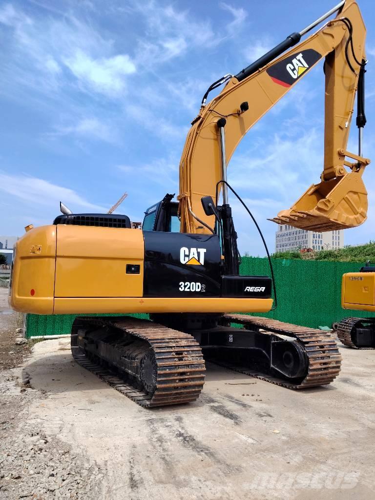 CAT 320D2 Bageri guseničari