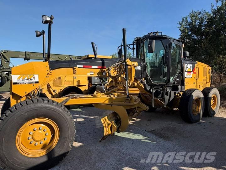 CAT 140 M 2 Grejderi