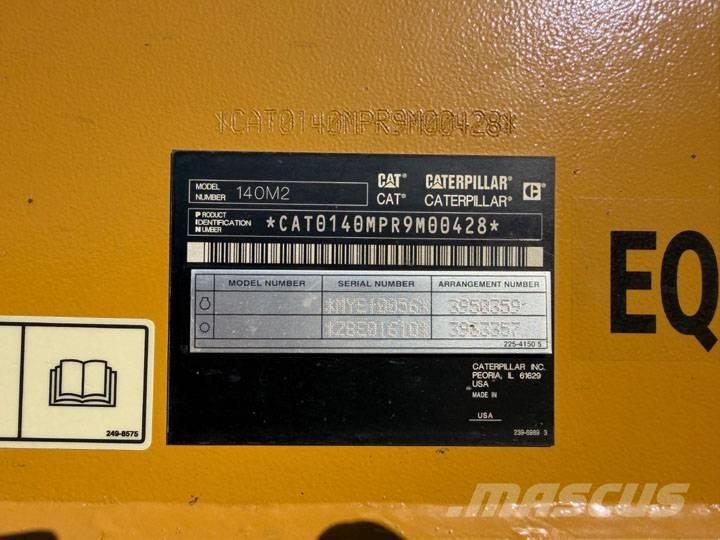 CAT 140 M 2 Grejderi