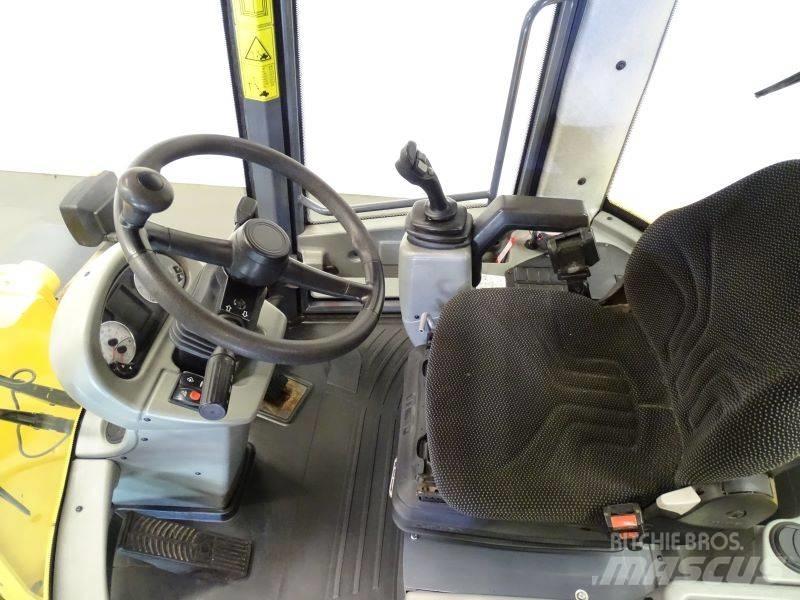 Yanmar V80 Utovarivači na točkove
