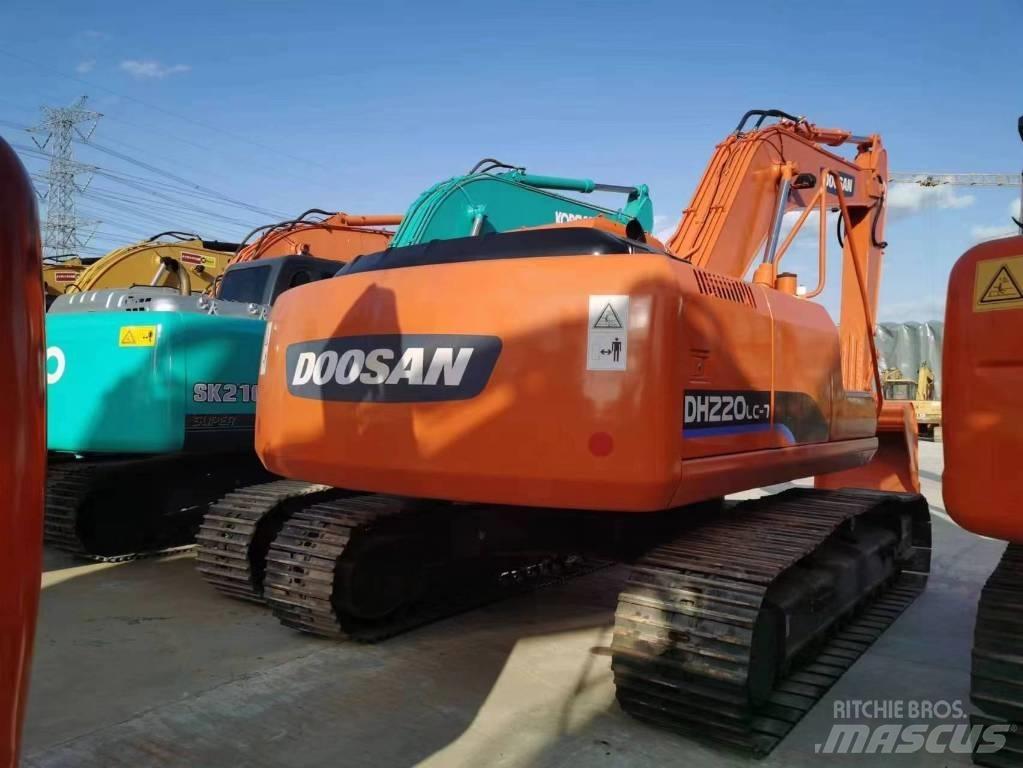 Doosan DH 220 Bageri guseničari