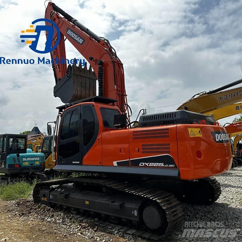 Doosan DX 225 LC-9C Bageri guseničari