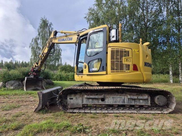 Komatsu PC138 US Bageri guseničari