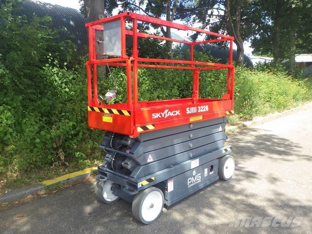 SkyJack SJ3226 Makazaste platforme