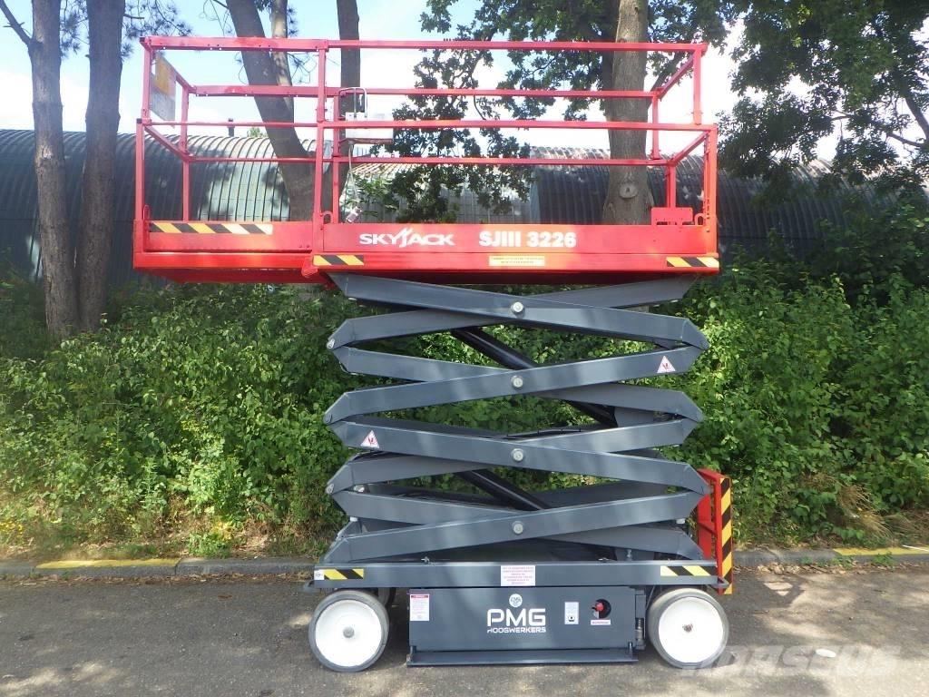 SkyJack SJ3226 Makazaste platforme