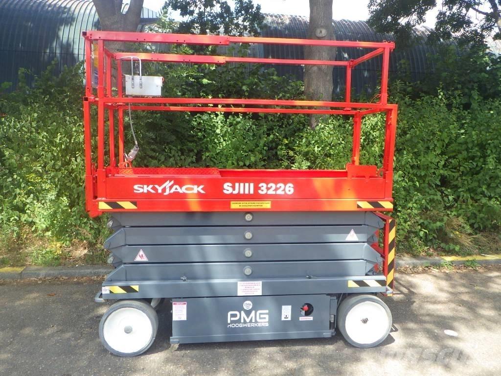 SkyJack SJ3226 Makazaste platforme